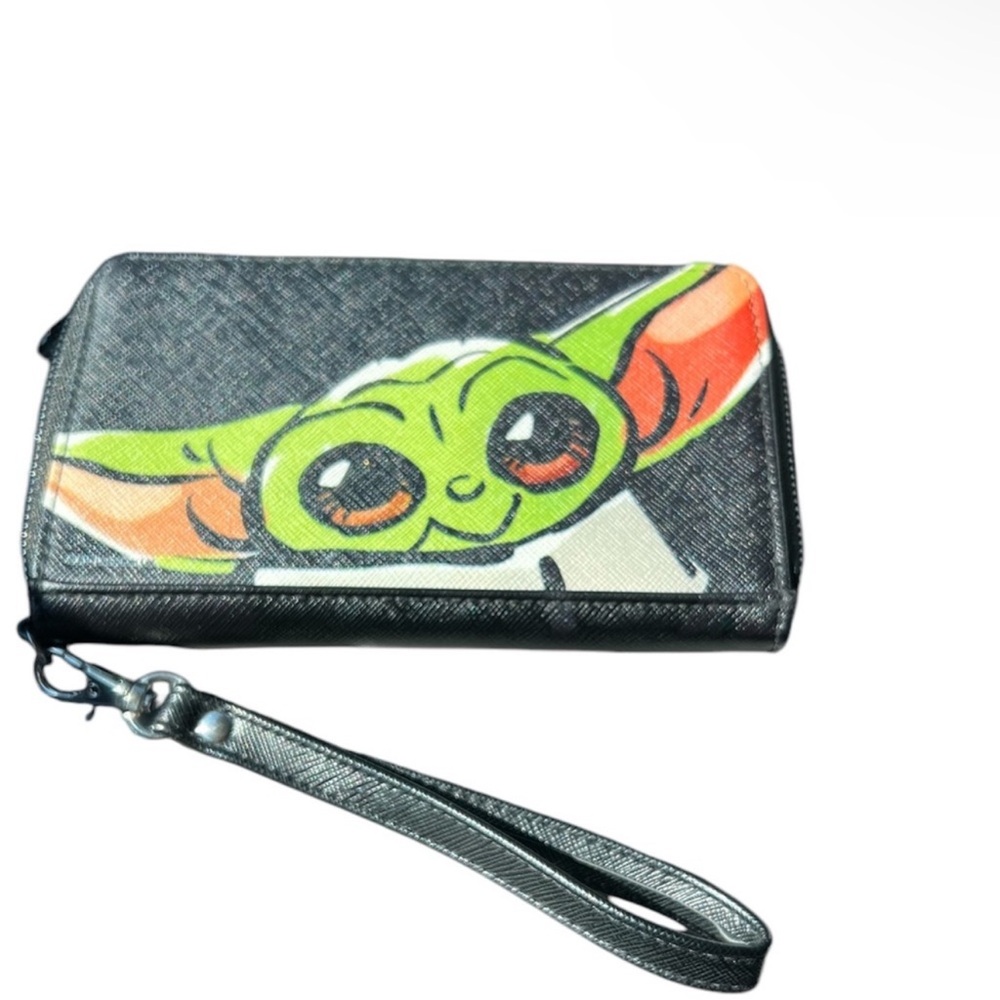 Star Wars Baby Yoda Wristlet Wallet